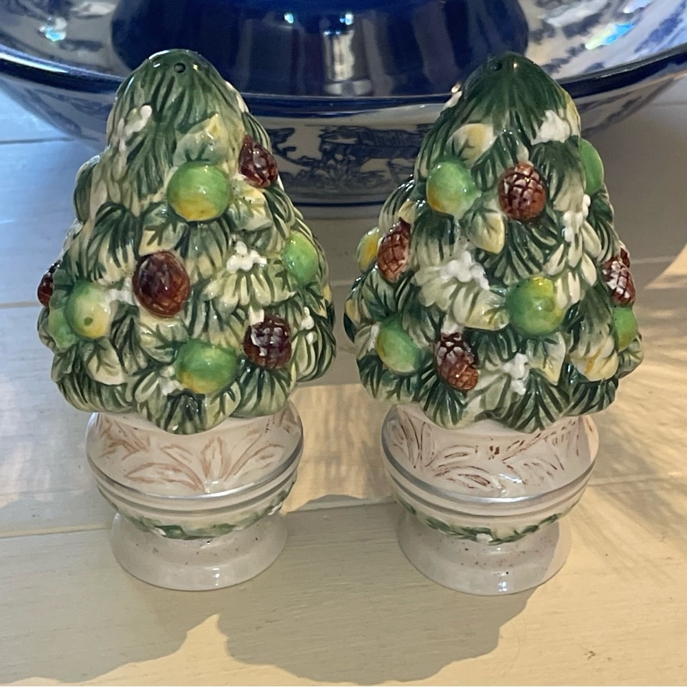 Vintage Fitz and Floyd Salt Pepper Shakers Winter Garden Topiary Holiday Decor